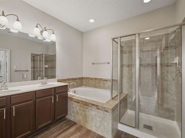 4027  Rome Court , Irving Texas 75038