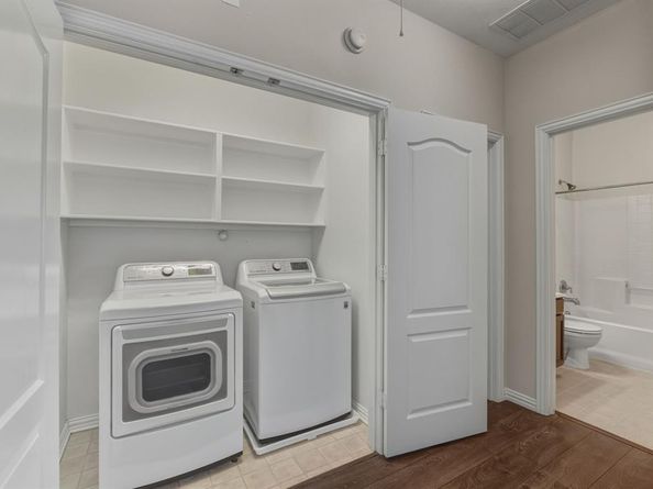 4027  Rome Court , Irving Texas 75038