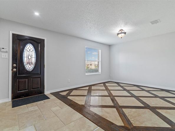 614  Pondview Drive , Cedar Hill Texas 75104