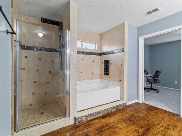 614  Pondview Drive , Cedar Hill Texas 75104