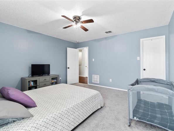 614  Pondview Drive , Cedar Hill Texas 75104