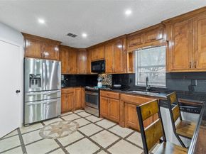 614  Pondview Drive , Cedar Hill Texas 75104