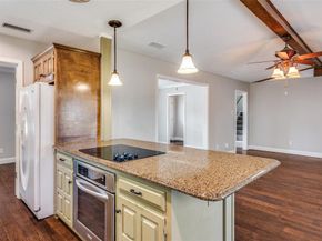 411  Washington Drive , Arlington Texas 76011