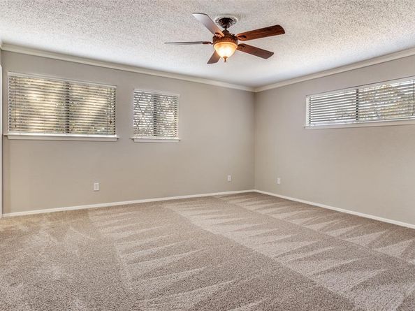 411  Washington Drive , Arlington Texas 76011