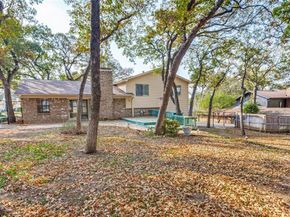 411  Washington Drive , Arlington Texas 76011