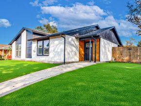 1909  Azalea Street , Denton Texas 76205