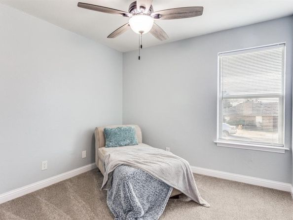 1909  Azalea Street , Denton Texas 76205