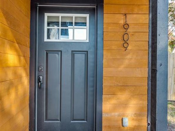 1909  Azalea Street , Denton Texas 76205