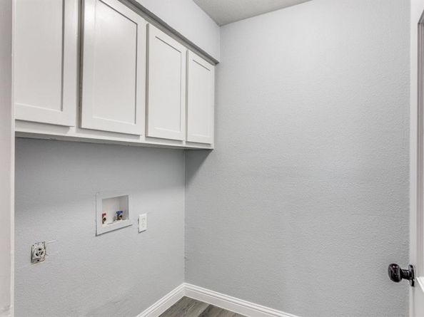 1909  Azalea Street , Denton Texas 76205