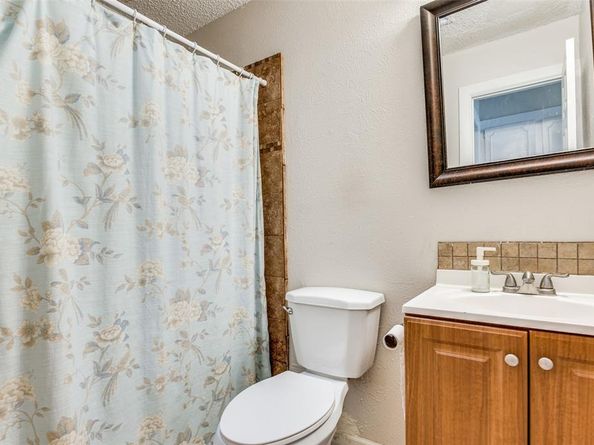 6102  Kelly Elliott Drive , Arlington Texas 76001