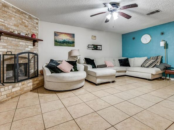 6102  Kelly Elliott Drive , Arlington Texas 76001