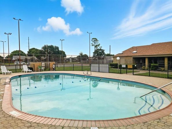 3119  Willowbrook Court , Garland Texas 75044