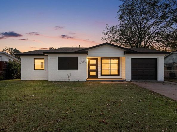 2358  Inca Drive , Dallas Texas 75216