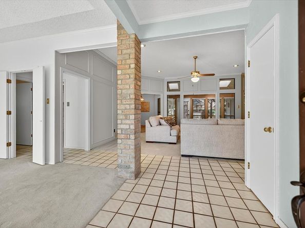 7009  Lake Louise Drive , Arlington Texas 76016