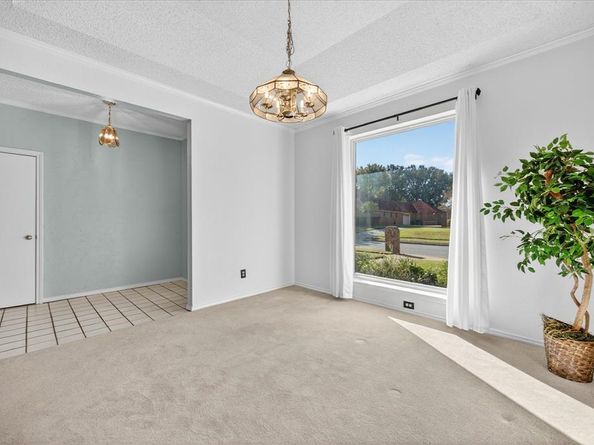 7009  Lake Louise Drive , Arlington Texas 76016