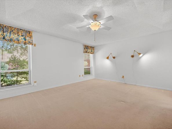 7009  Lake Louise Drive , Arlington Texas 76016