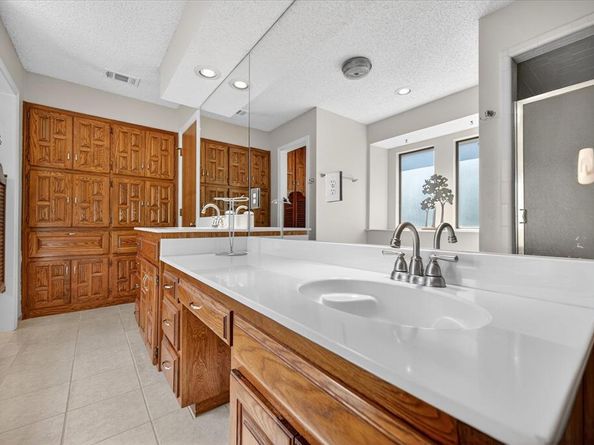 7009  Lake Louise Drive , Arlington Texas 76016