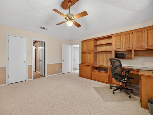 7009  Lake Louise Drive , Arlington Texas 76016