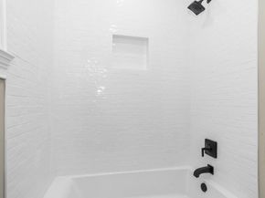 1835  Cedar Crest Boulevard , Dallas Texas 75203