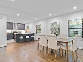 1835  Cedar Crest Boulevard , Dallas Texas 75203