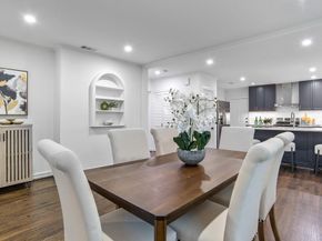 1835  Cedar Crest Boulevard , Dallas Texas 75203