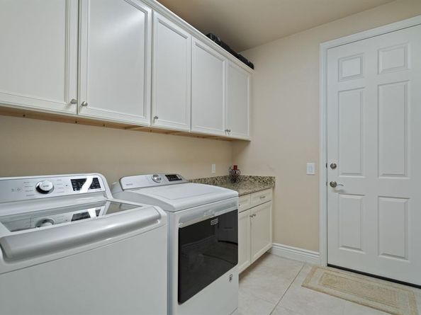 9720  Silver Rock Way , Denton Texas 76207