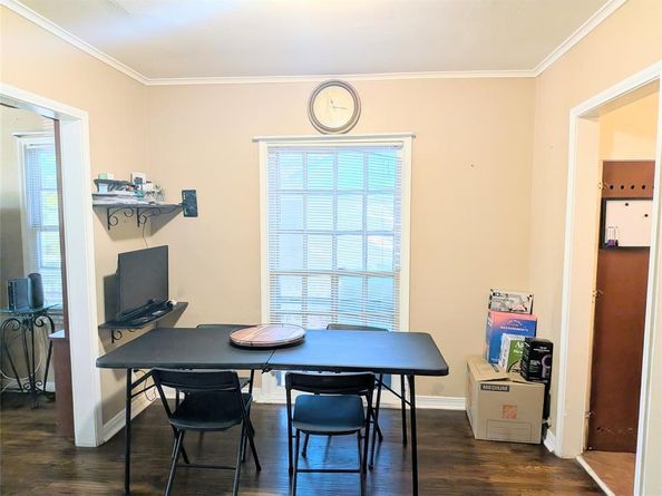 3223  ASTER Street , Dallas Texas 75211