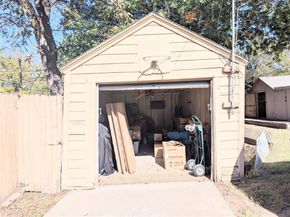 3223  ASTER Street , Dallas Texas 75211