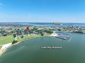 5106  Lakeridge Court , Garland Texas 75043