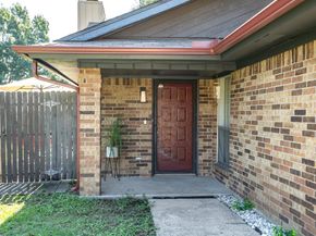 5106  Lakeridge Court , Garland Texas 75043