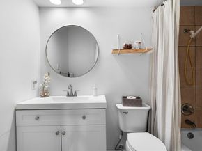 5106  Lakeridge Court , Garland Texas 75043