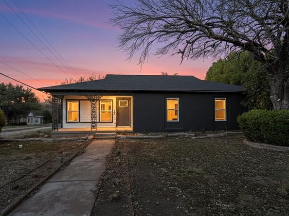 2219  Wilbur Street , Dallas Texas 75224