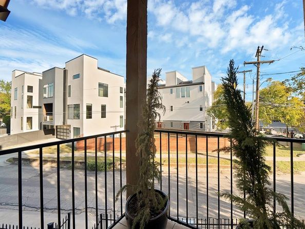 4515  Lafayette Street  1, Dallas Texas 75204