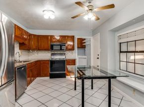 918  Lesa Lane , Garland Texas 75042