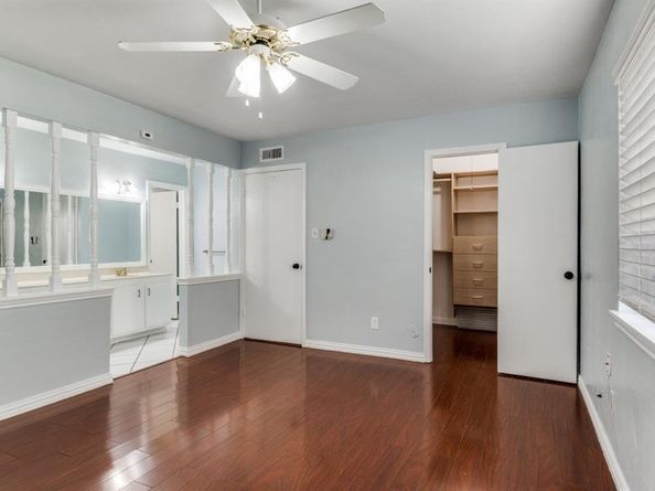 918  Lesa Lane , Garland Texas 75042