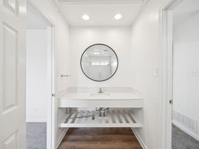 5620 S Archbridge Court , Arlington Texas 76017