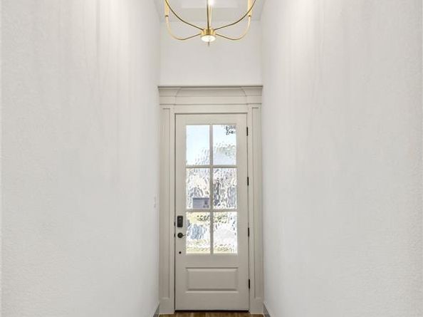 904  Boston Lane , River Oaks Texas 76114