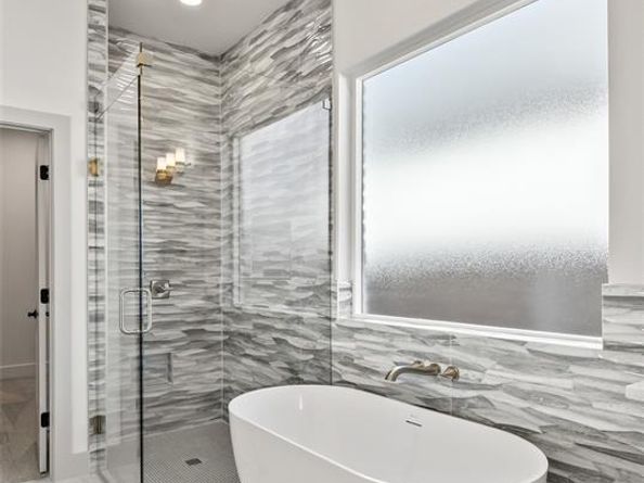 904  Boston Lane , River Oaks Texas 76114