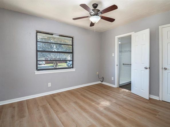 2819  Anzio Drive , Dallas Texas 75224