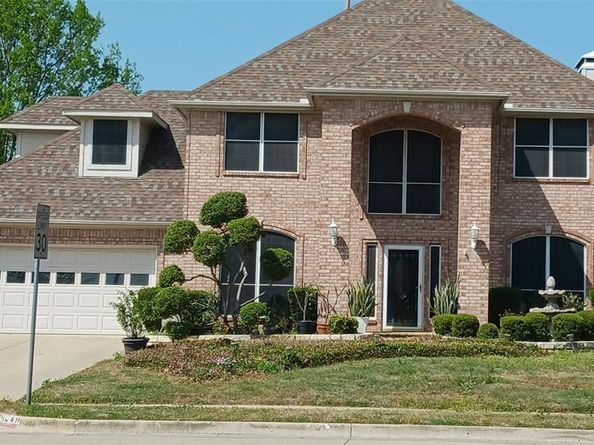 6049  Bent Creek Drive , Haltom City Texas 76137