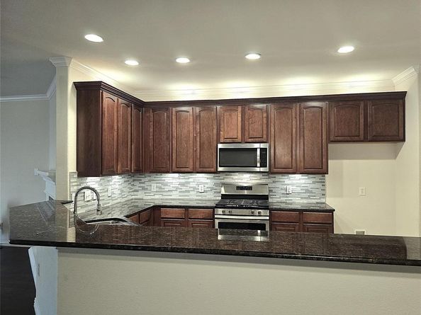 8900 S PARADISE Drive , McKinney Texas 75070