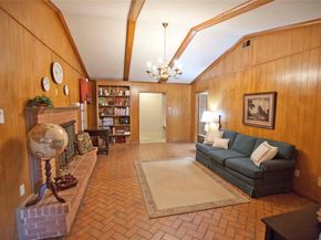 906  Sam Hill Street , Irving Texas 75062