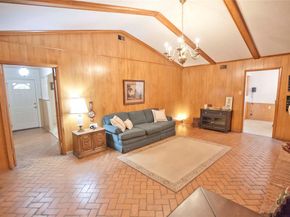 906  Sam Hill Street , Irving Texas 75062