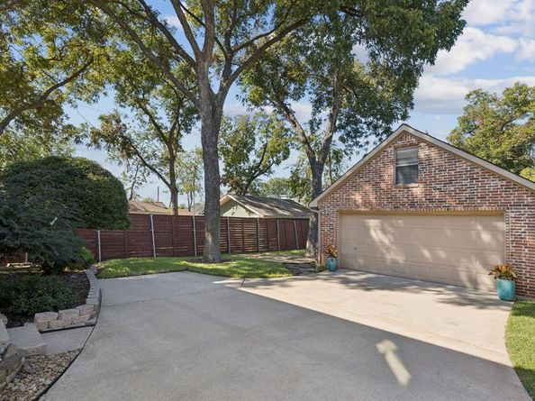 5627  Richard Avenue , Dallas Texas 75206
