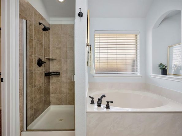12421  Woods Edge Trail , Fort Worth Texas 76244