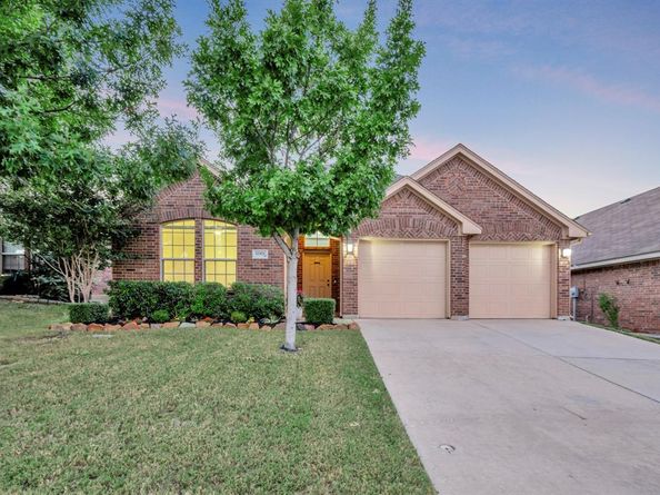 12421  Woods Edge Trail , Fort Worth Texas 76244