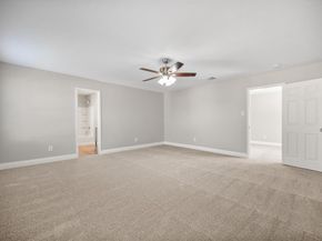 800  Green Heath Avenue , Fort Worth Texas 76120