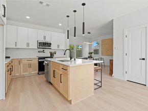 3639  Pueblo Street , Dallas Texas 75212