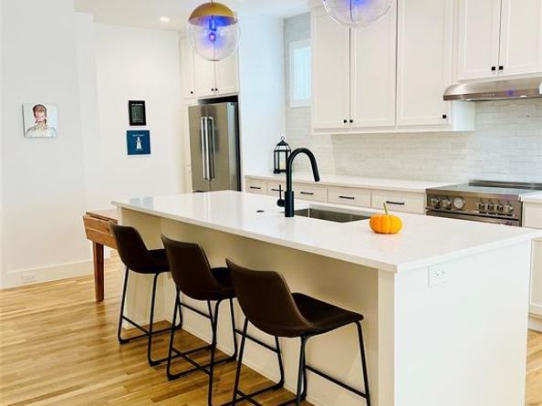 7207  Gaston Avenue  903, Dallas Texas 75214