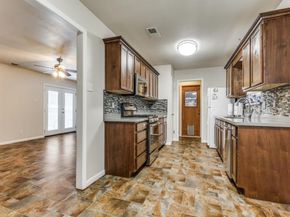 1310  Kingsbridge Drive , Garland Texas 75040